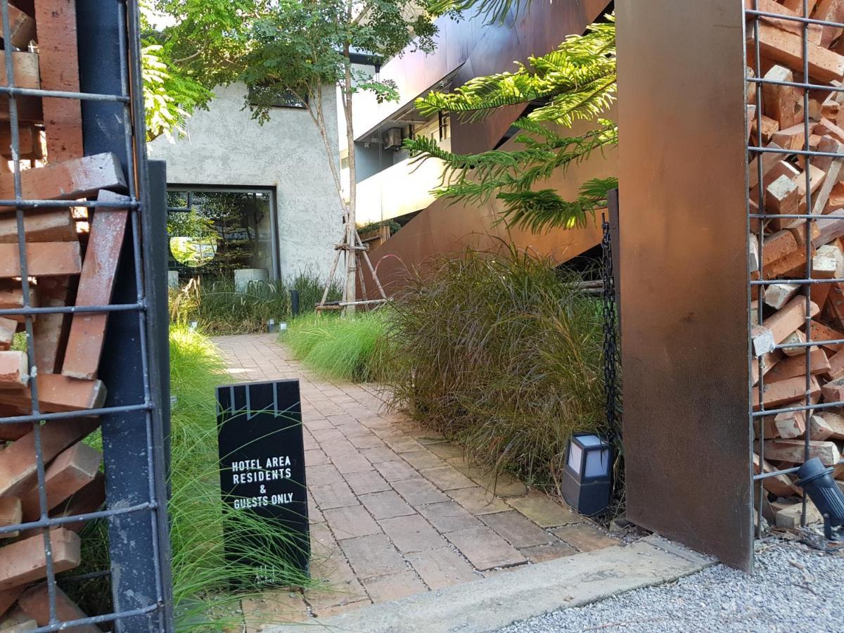 Wonderwall Hotel Chiang Mai Exterior foto