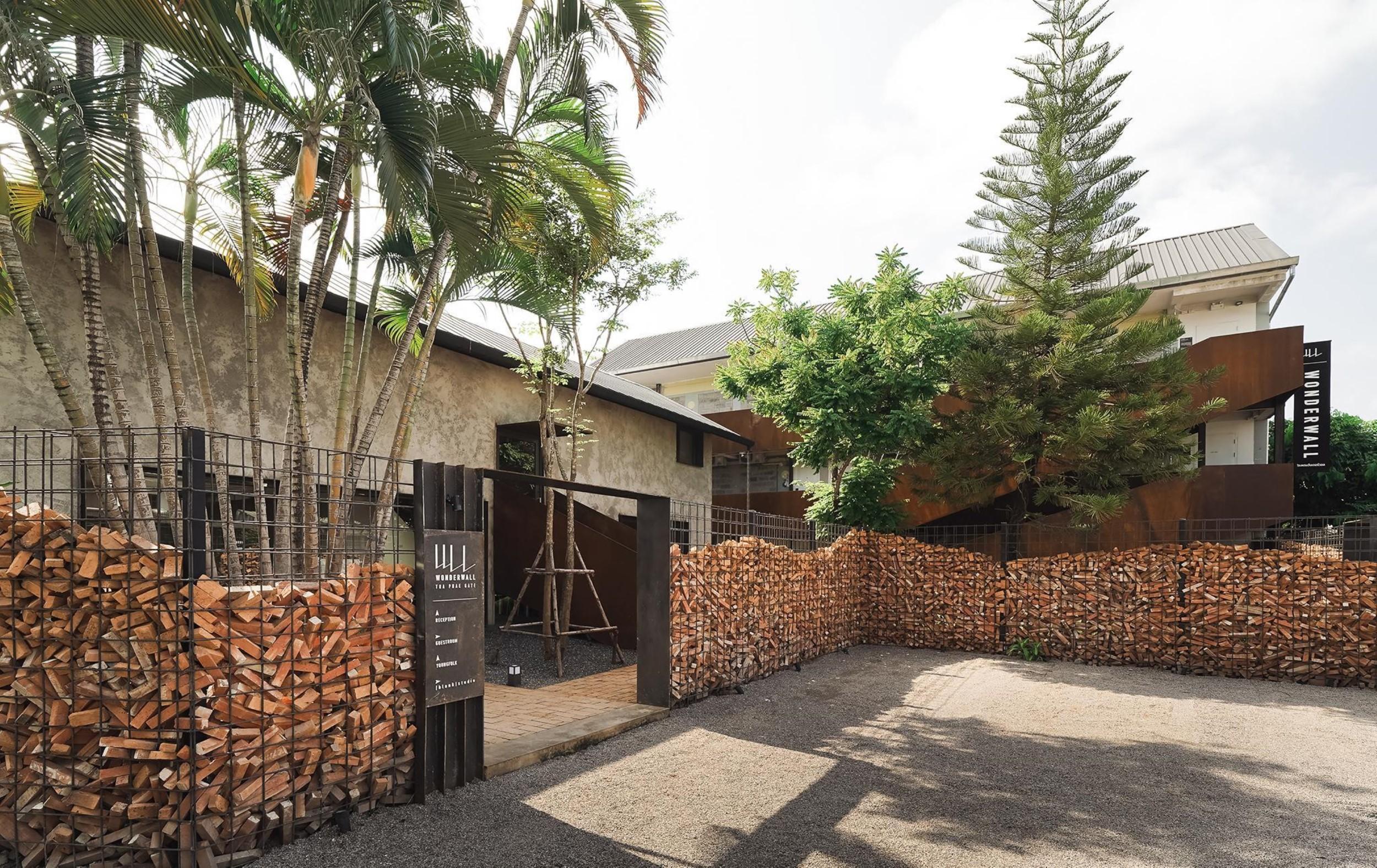 Wonderwall Hotel Chiang Mai Exterior foto